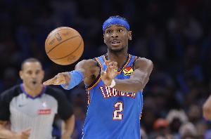 亚历山大连续4场比赛得分30+ 连续3场三节就砍30+