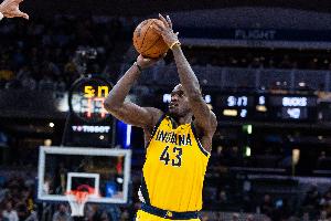 失误太多！西亚卡姆21中10拿到23分6板9助 有7次失误