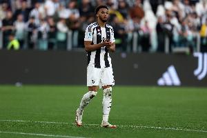 意媒：凯利和卡巴尔即将伤愈复出，斯帕莱蒂可能考虑变阵四后卫