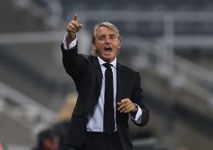 斯基拉：曼奇尼将与萨德签约至明年，含2年续约选项+年薪800万欧