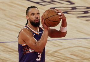 狄龙谈是否自信：我与之前的负面能量做了切割 用不停训练找状态