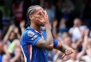 特里：若昂·佩德罗在蓝军的起步非常好 我喜欢他的训练态度