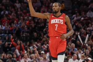 杜兰特19中12已砍30分！解说：兰特老祖！是火箭之魂