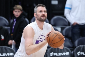 凯文·乐福：我在爵士很满意 不排除未来回骑士结束生涯