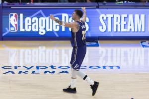 东契奇：刚来湖人时我比较安静 现在开玩笑多了&还讲点垃圾话