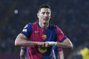 莫雷托：莱万薪资非常高昂，他并不是米兰现实的引援目标