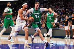 华盛顿：弗拉格肯定会成为极其出色的球员 我尽力传授经验给他