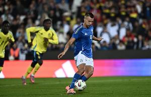 迪马济奥：卡马达为意大利U21队1传1射 随后受伤离场需进一步检查