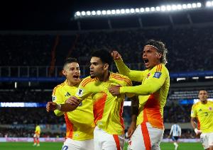 迪亚斯21球位列哥伦比亚队史射手榜第四，法尔考、J罗前二